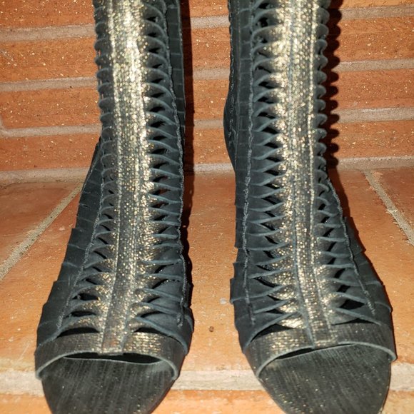 Elie Tahari Black/Gold Suede Peep Toe Woven Mid-Calf Bootie Size 38 1/2 - Picture 3 of 7